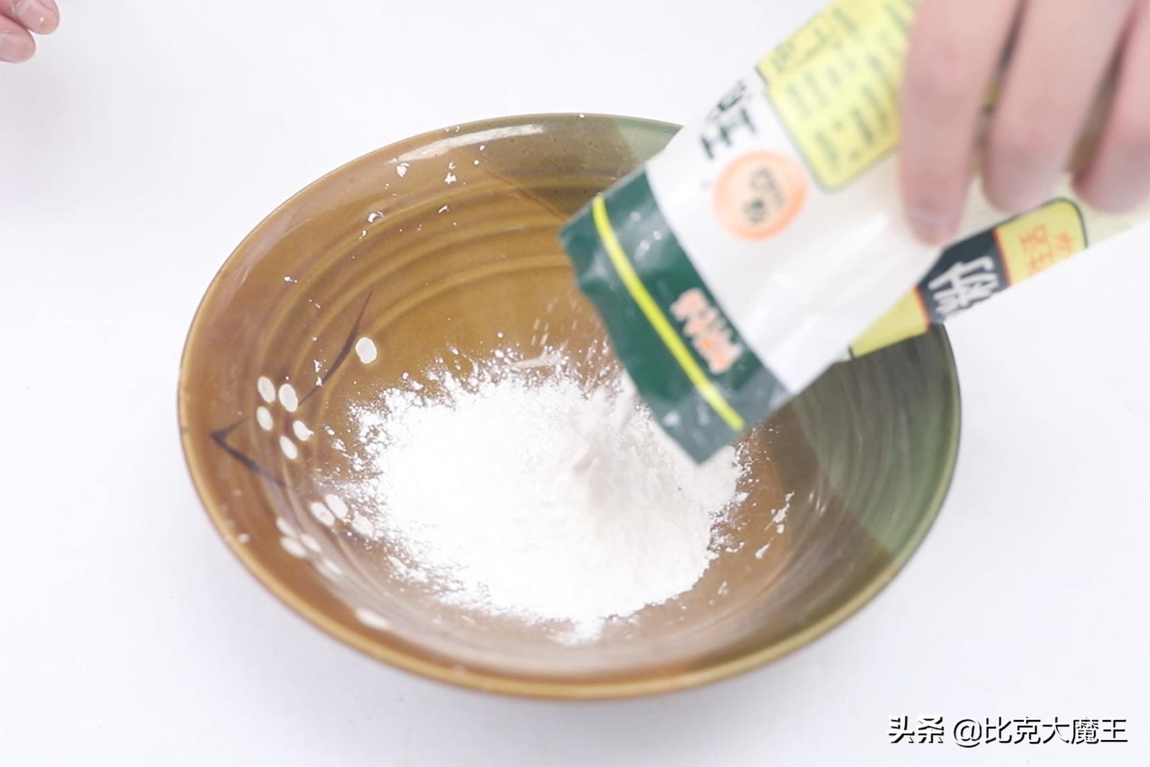 贴春联用透明胶带正确贴法,贴春联用胶带牢固又不留痕迹