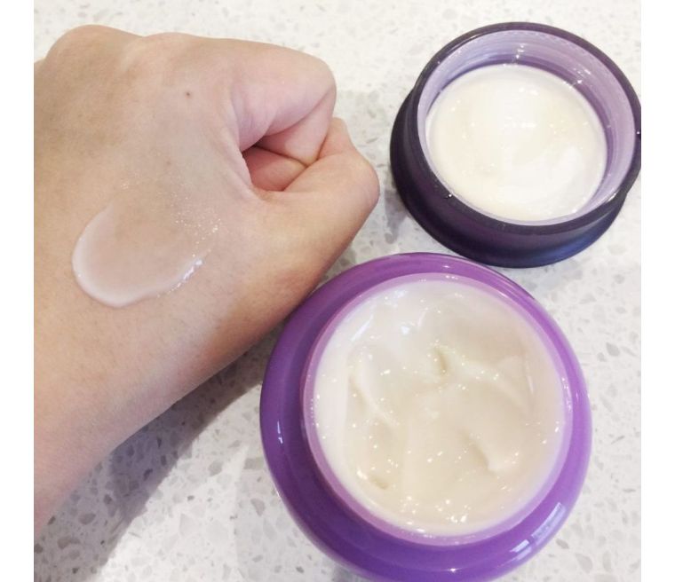 脂溢性皮炎脱皮干燥怎么办,脸部干性脂溢性皮炎脱皮怎样补水