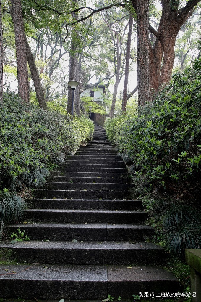 周末微旅行：秦望山麓访名校，白沙堤岸醉桃柳（第二季）