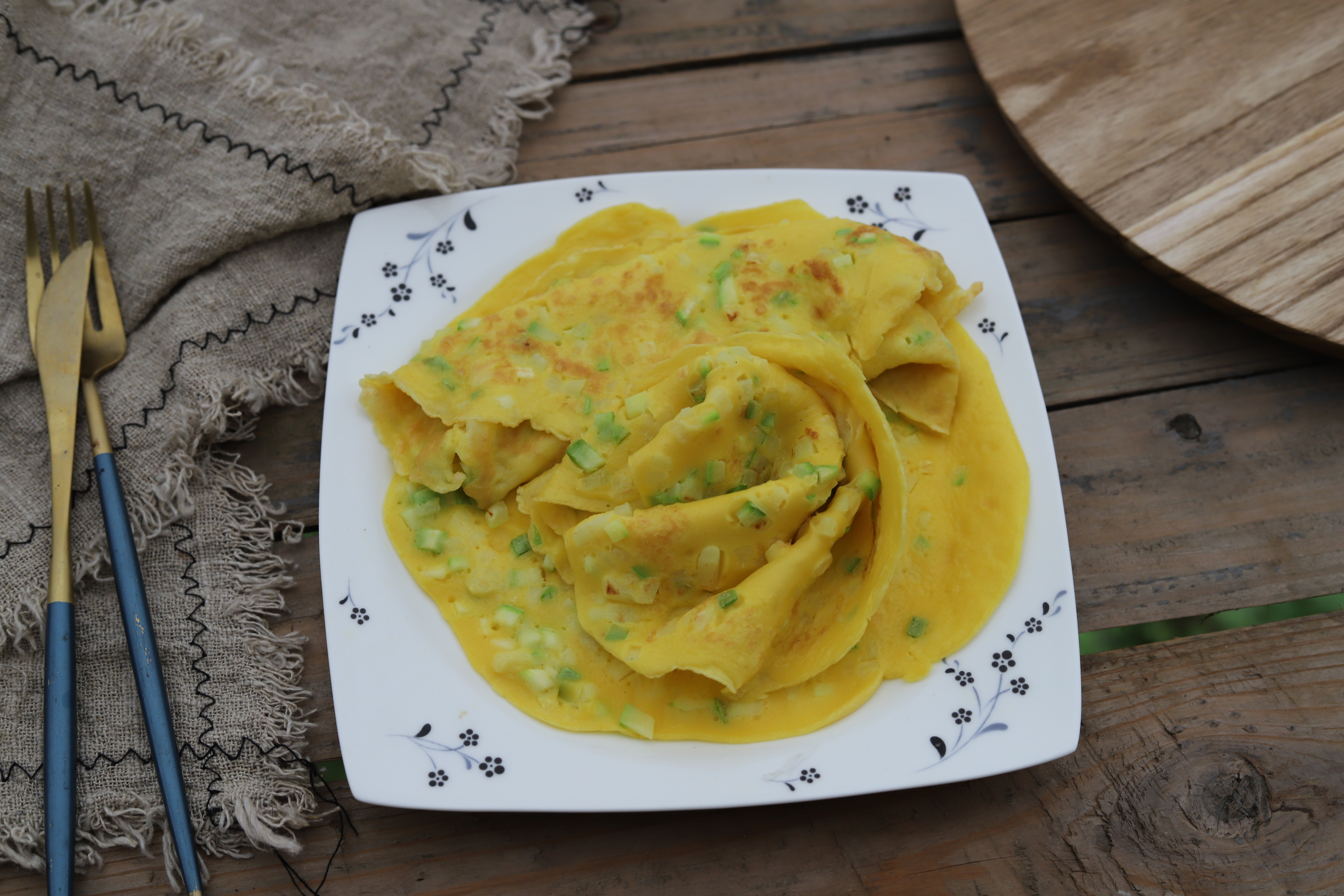 做的鸡蛋饼发干,做出来的鸡蛋饼为什么那么干