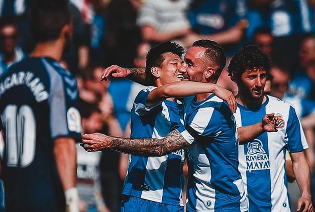 武磊秀世界级停球,武磊超远停球完整版