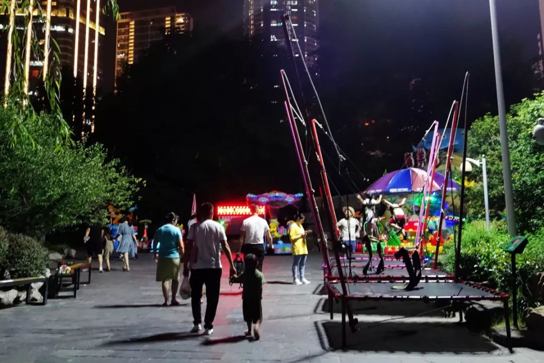 骂归骂，我还是爱逛崇安寺！因为我是无锡人