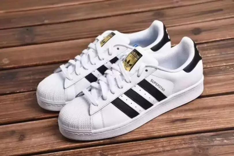 最经典的四双板鞋,有没有推荐适合夏天穿的板鞋