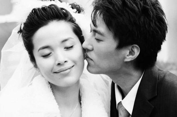 李佳几岁嫁给靳东,李佳嫁靳东前有孩子吗