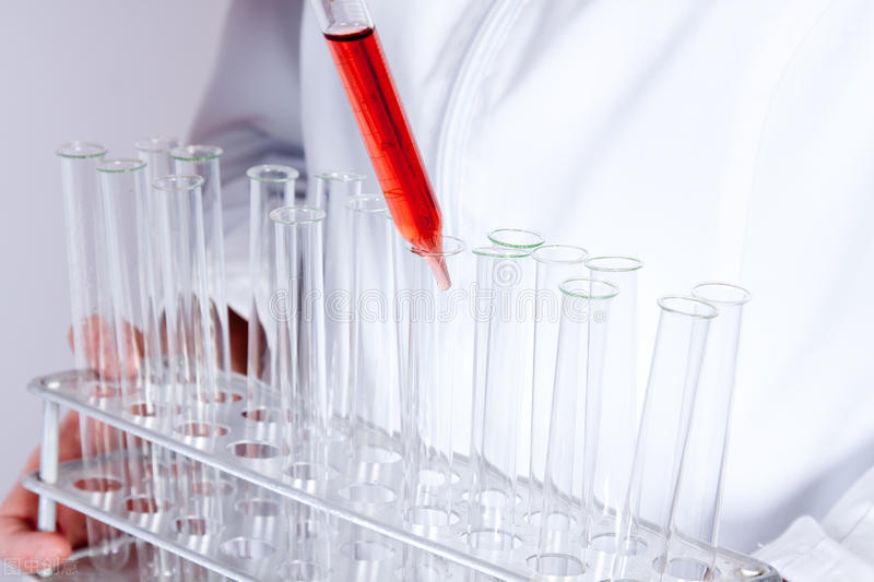 肺癌做基因检测要多少钱,肺癌基因检测医保报多少