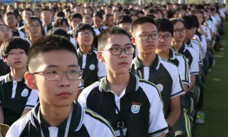 黄冈中学的崛起与没落,黄冈中学曾经的全国第一