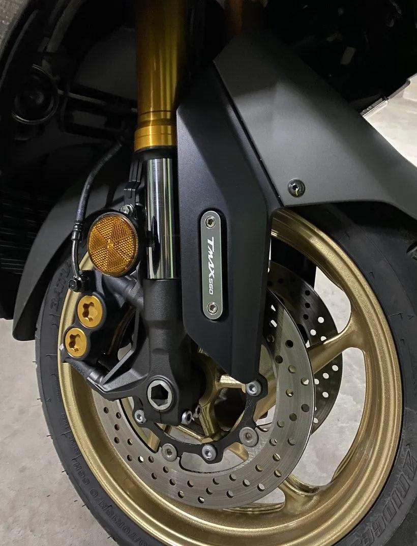 雅马哈tmax560加92还是95汽油,雅马哈tmax560最帅改装