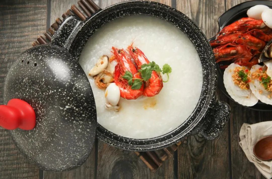 不锈钢蜂窝锅新锅开锅的正确方法,新锅第一次开锅锅身需要涂油吗