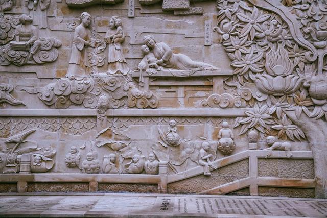 重庆的打卡圣地有没有重庆解放碑 (重庆打卡地解放碑)