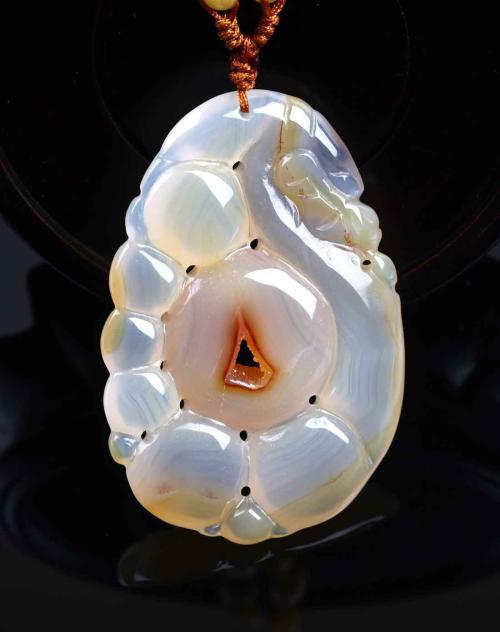 什么是玉髓它的功能是什么,真正的玉髓是什么样子