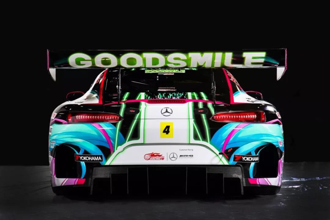 初音未来春晚歌曲,初音未来打破次元壁演唱会