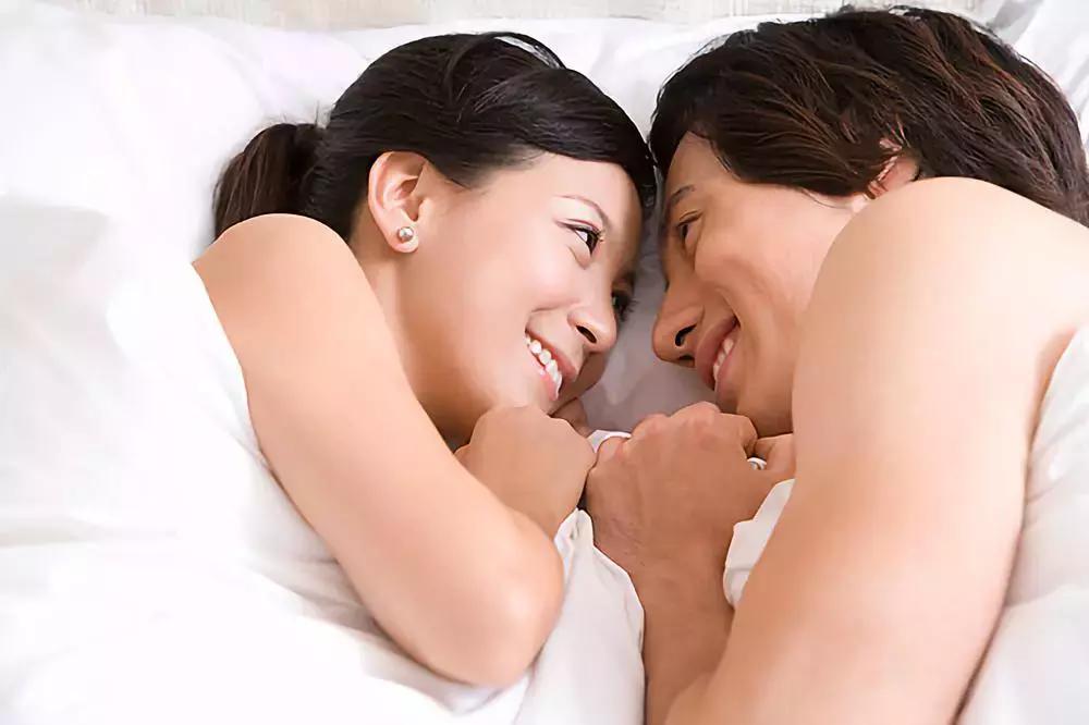 刘诗诗吴奇隆产子是保胎吗,刘诗诗产子上热搜了吗