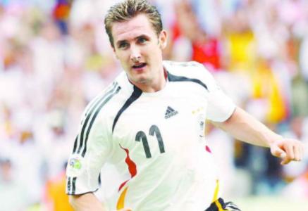 足坛最帅十大球星贝克汉姆,足球最帅的球星贝克汉姆