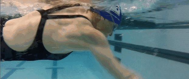 为什么新手学游泳漂浮不起来,游泳教学视频新手入门儿童