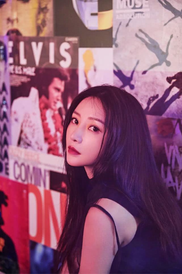 柳岩以前丑吗,罗曼蒂克消亡史柳岩