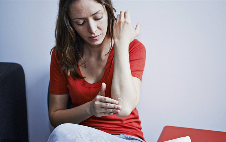 皮肤炎湿疹怎么根治,湿疹皮炎保湿可以解决吗