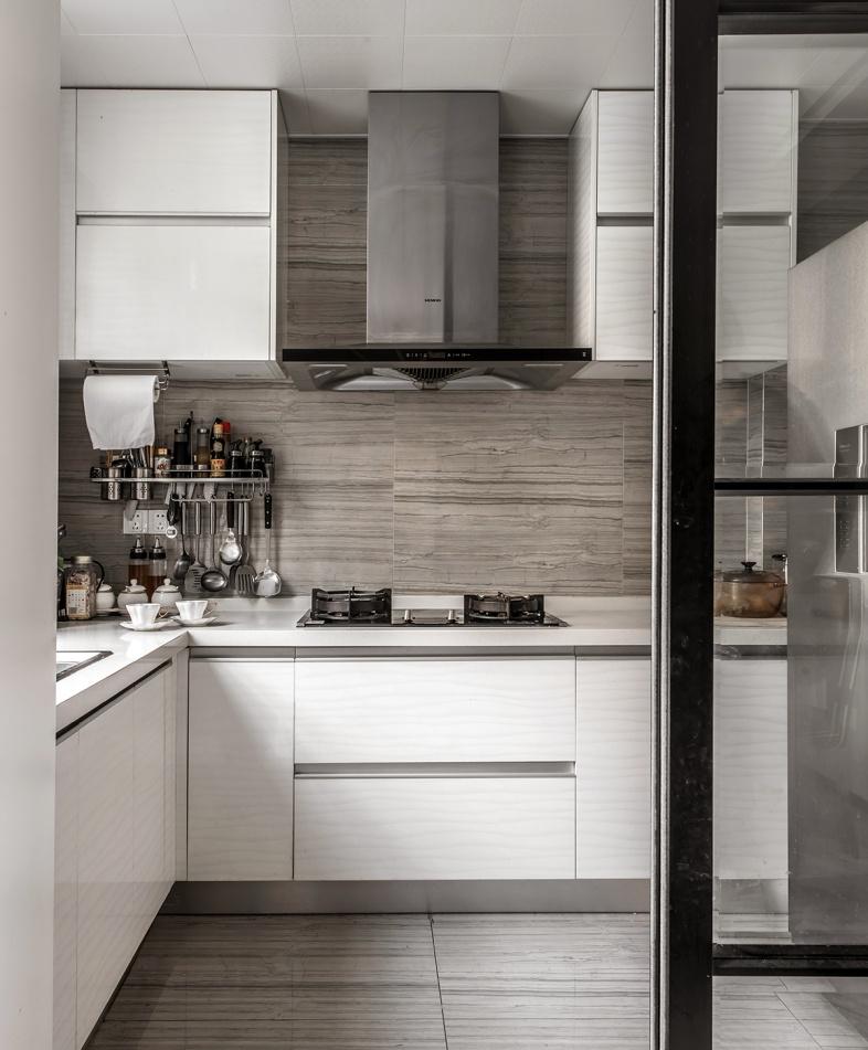 抽油烟机侧吸和直吸哪个吸力好,抽油烟机买顶吸还是侧吸好用