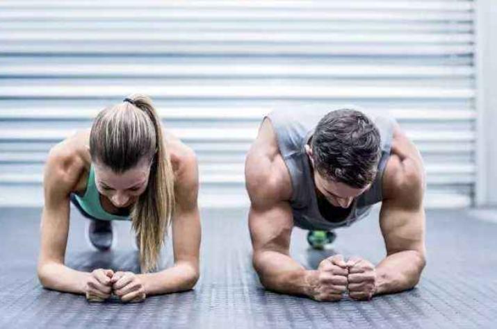 平板支撑21天时间计划图片,每天做一分钟平板支撑有什么变化