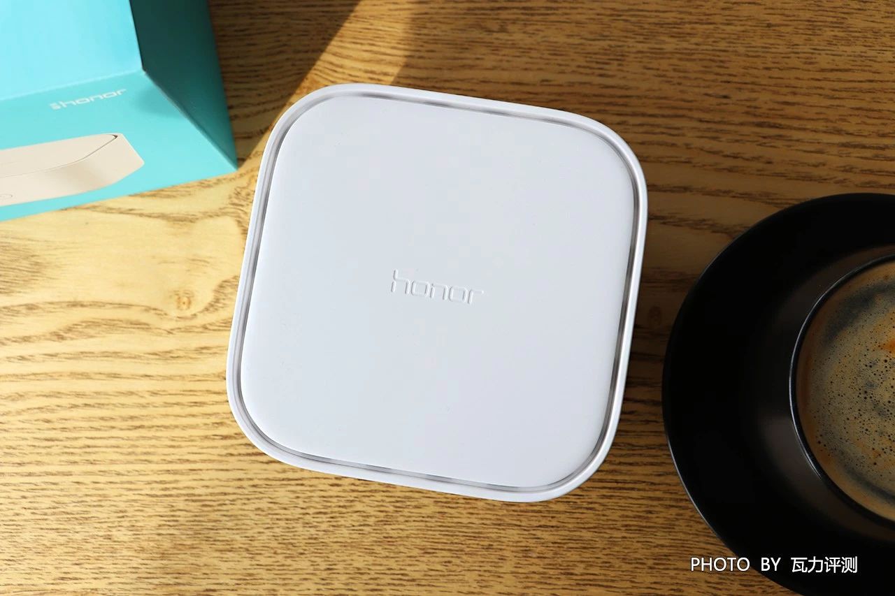 荣耀路由X2,荣耀路由cd28和荣耀路由x2的区别