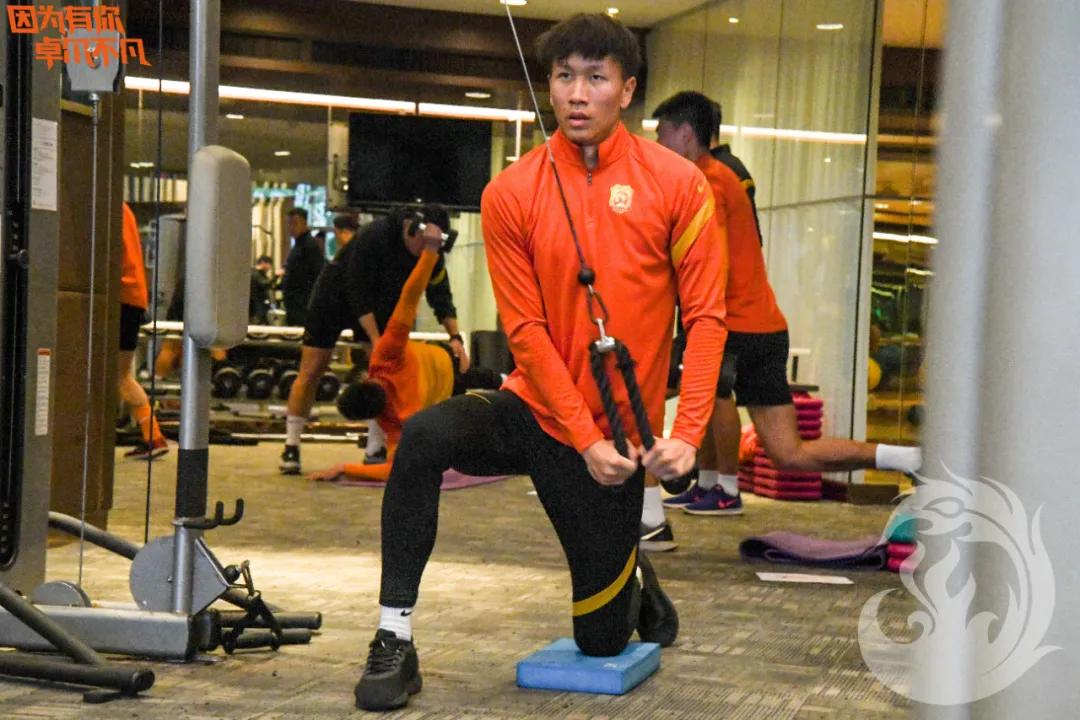 新兵训练开训动员,小队员赛前激励队友