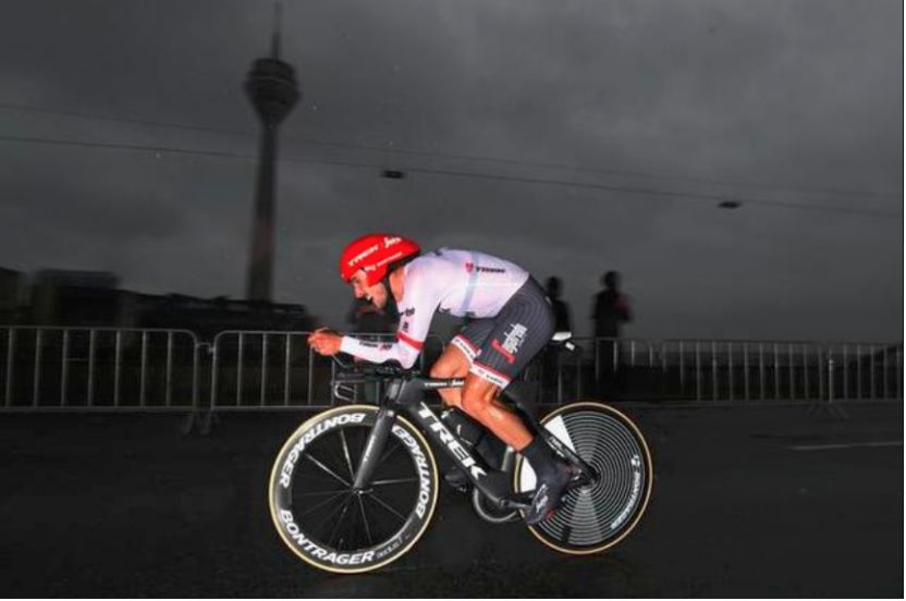 你选错了自行车，骑出去就像“夕阳红骑行队”