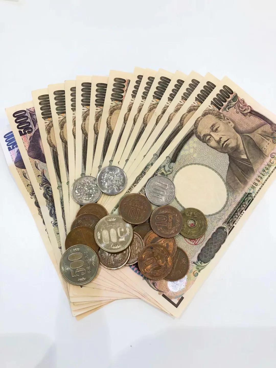 留学生被装进行李箱,留学生邮寄回国行李被偷