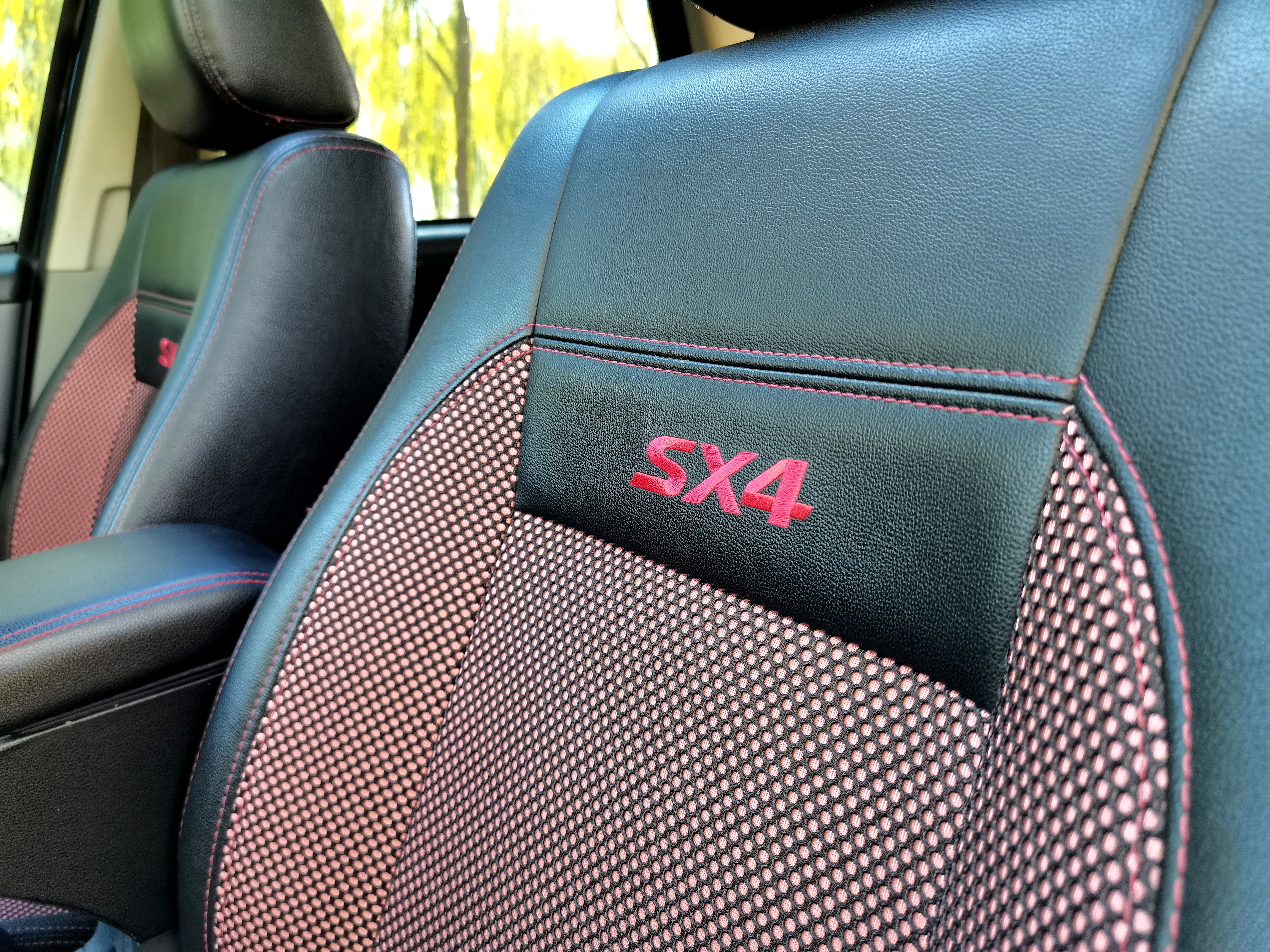 跨界概念车,长安铃木新天语sx4的六方位介绍