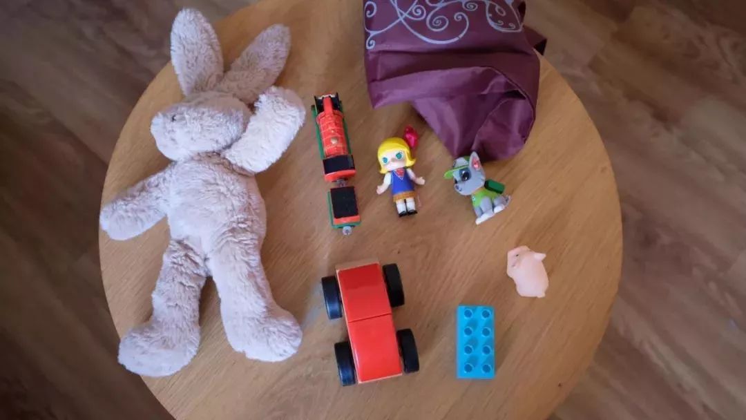 适合在家玩的亲子游戏12岁以上,11个适合宅家带娃的亲子游戏