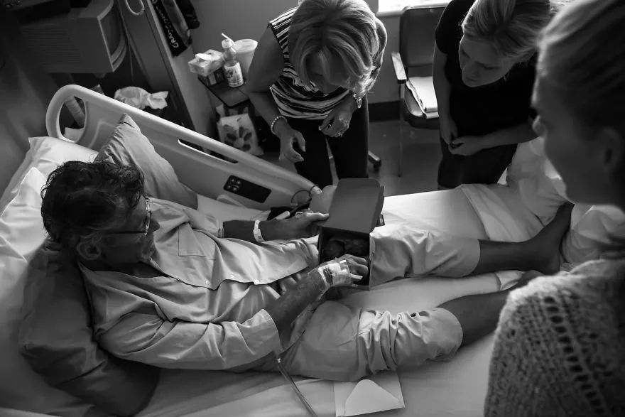 患癌父亲死亡真实案例,父亲患癌症离世也不知道真相