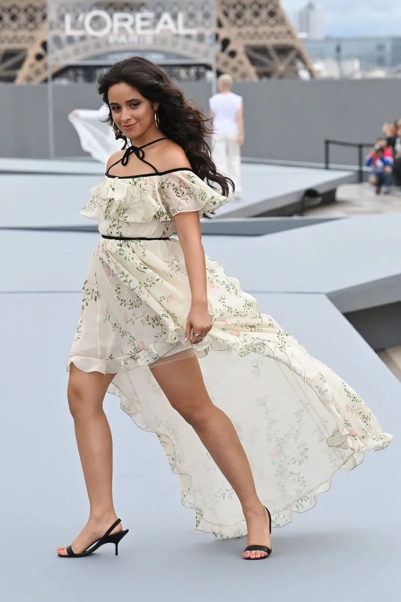 巴黎时装秀ladygaga,ladygaga巴黎时装秀