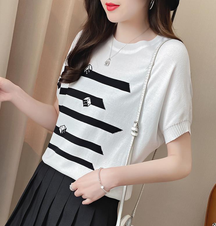 我给老公买衣服婆婆说不好看,给婆婆买冰丝衫