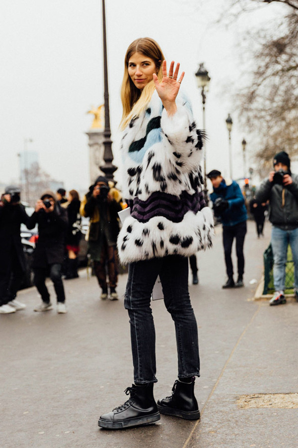 今年夏天爆款马丁靴,马丁靴今夏流行