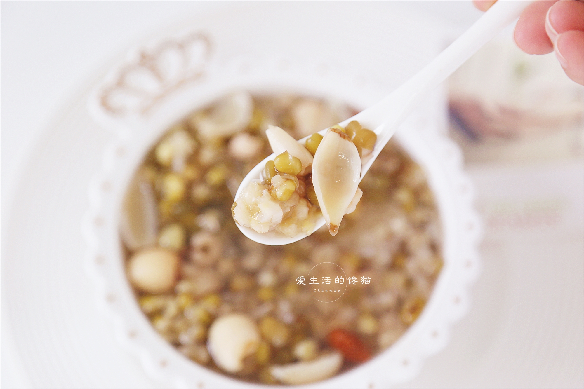 热天烦躁失眠，不如试试喝这汤，清心润肺，安神除烦，睡得香甜