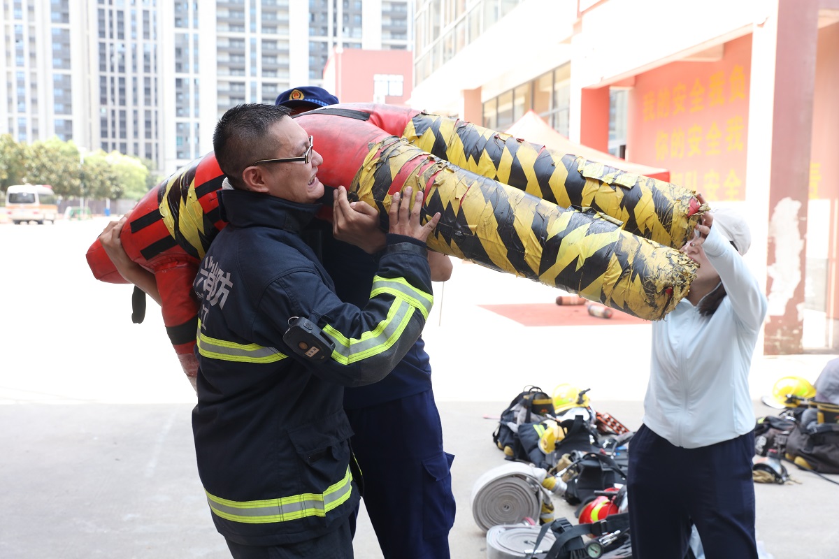 閰锋殤纾ㄧ粌鎰忓織,閰锋殤鐑堟棩涓嬬殑鎰熷彈