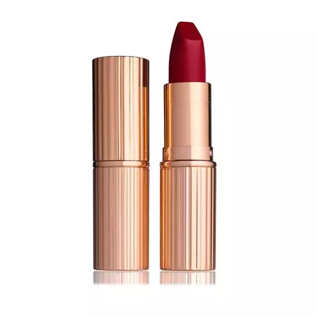 刘雯的口红颜色,刘雯用的口红什么颜色