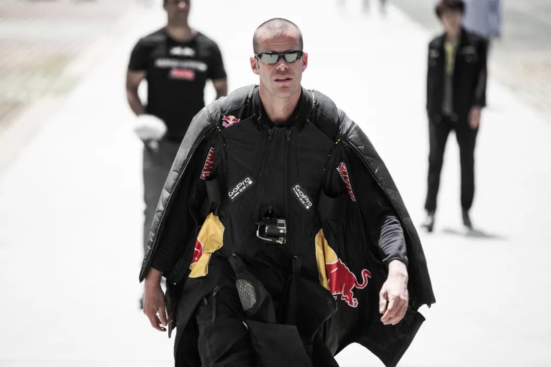 被推上风口浪尖的翼装飞行，你对它的误解有多深？