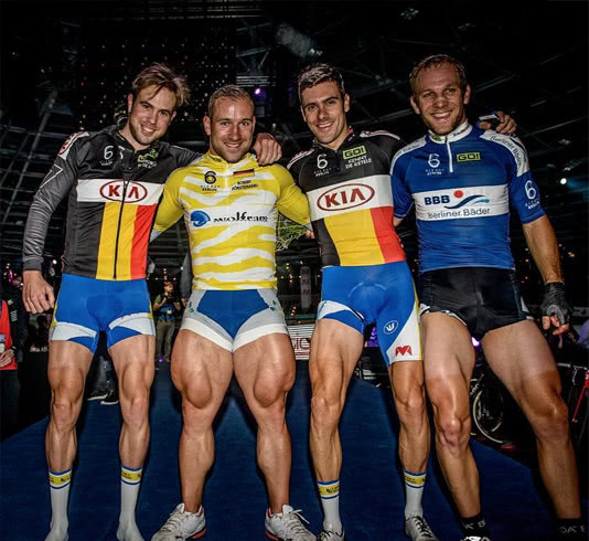 腿围76厘米深蹲300公斤,深蹲300公斤运动员爆发力