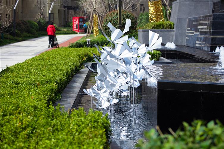 青岛中海寰宇天下天冠交房,青岛中海寰宇天下天冠房价