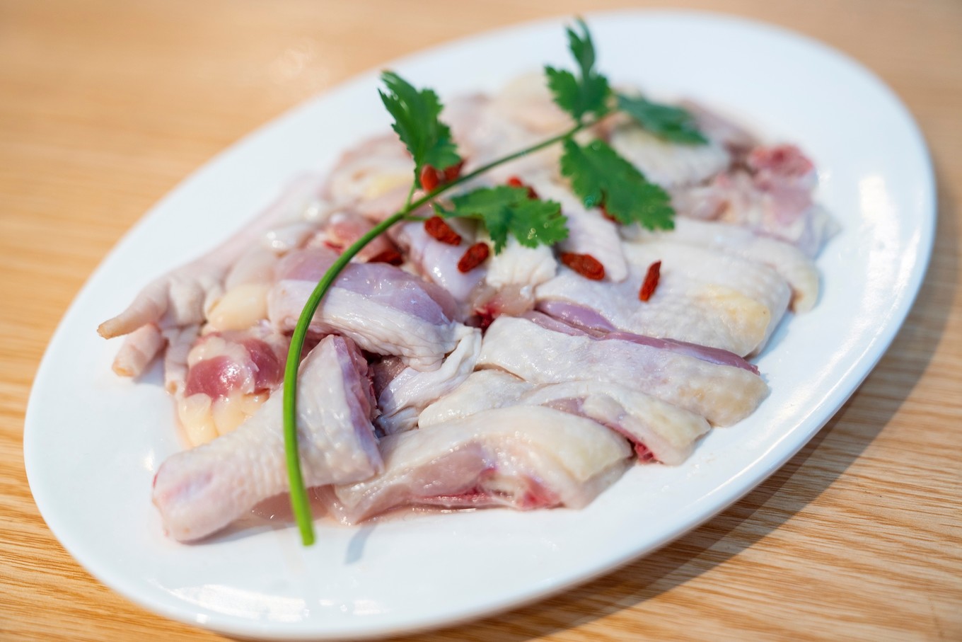 三亚最好吃的网红椰子鸡,三亚小吃不可错过