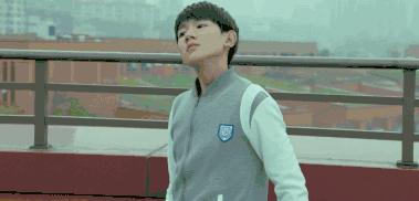 双腿突然发麻无力会不会瘫痪,手臂容易麻木会瘫痪吗