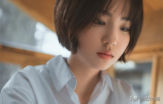 化妆品那么多小样都是真的吗,化妆新手有必要买粉饼吗