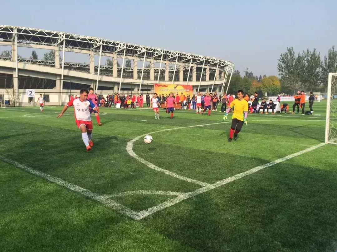 中国足球冲进世界杯,带中国足球冲进世界杯的主帅