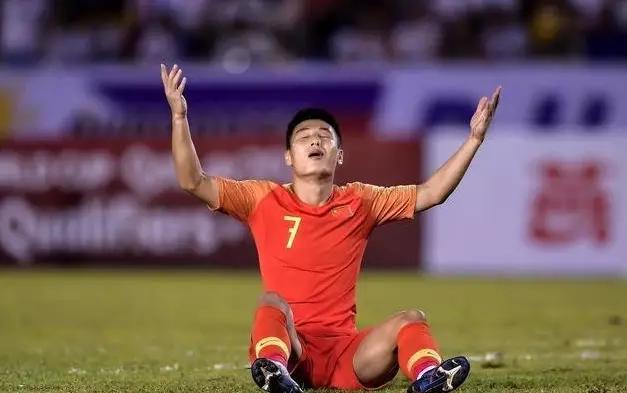 菲律宾一脚踹爆盾牌,菲律宾大胜中国队