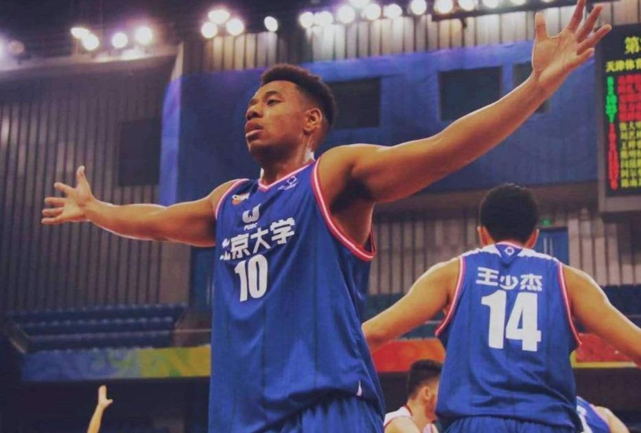 中非混血被中国父亲接回国,4岁中非混血儿现状