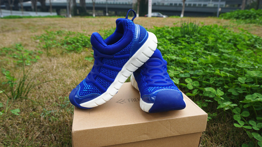 孩子运动鞋十大排名,云弹减震运动鞋2代