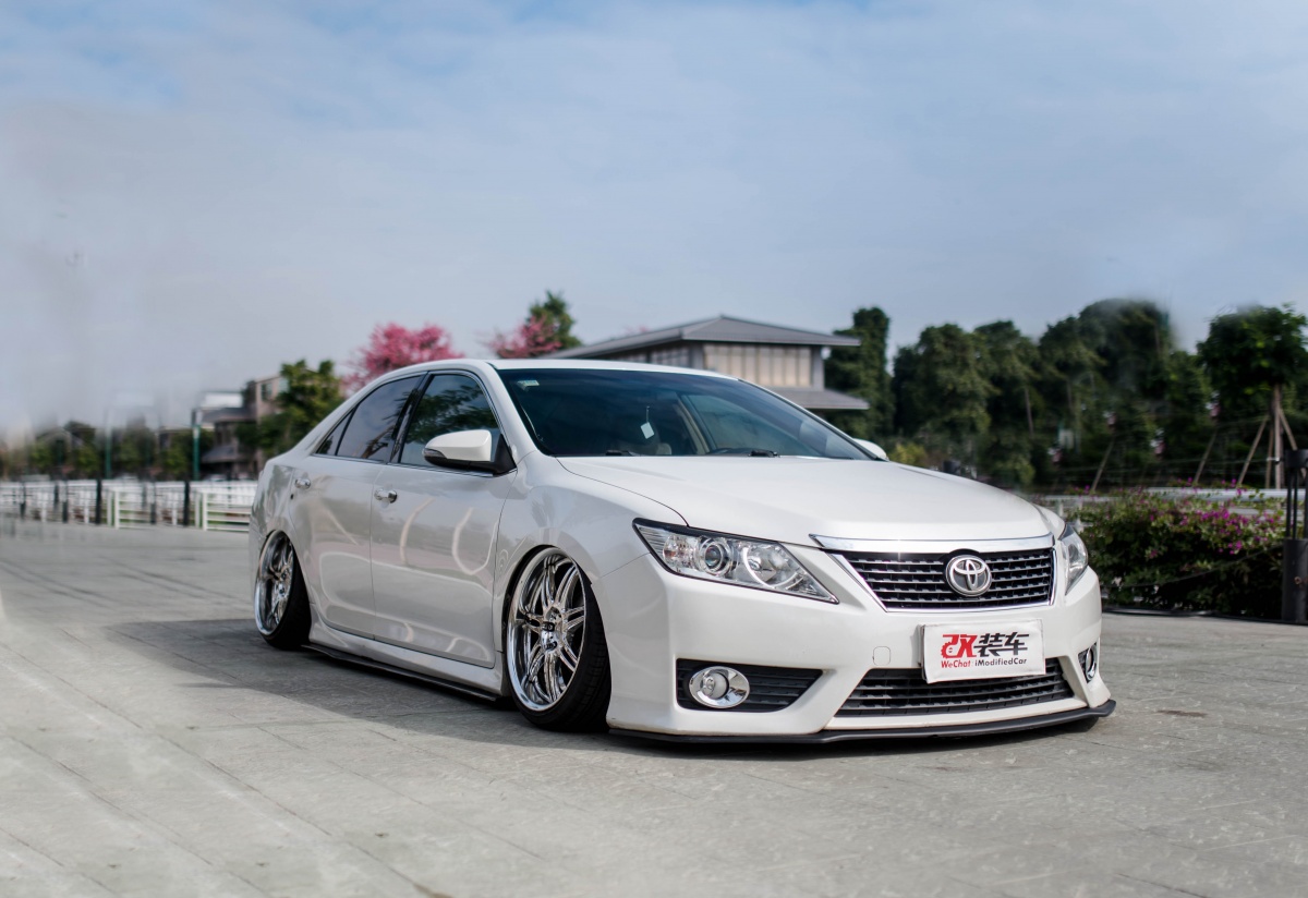 回忆杀2018变装,七代经典凯美瑞改装外观最佳案例