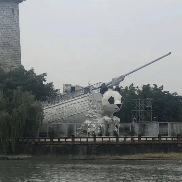 俄罗斯金刚芭比娜塔莉 (俄罗斯金刚芭比肌肉爆裂)