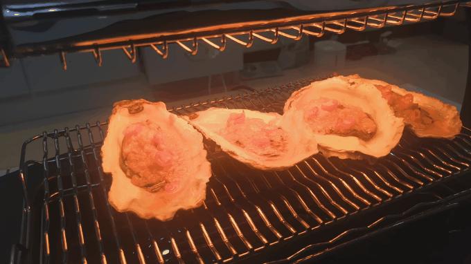 吹着空调吃烤肉空调有味道,吹着空调吃着烤肉