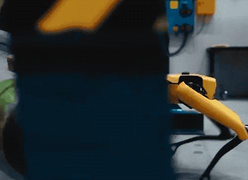 波士顿动力机械狗,波士顿动力机械狗最新展示