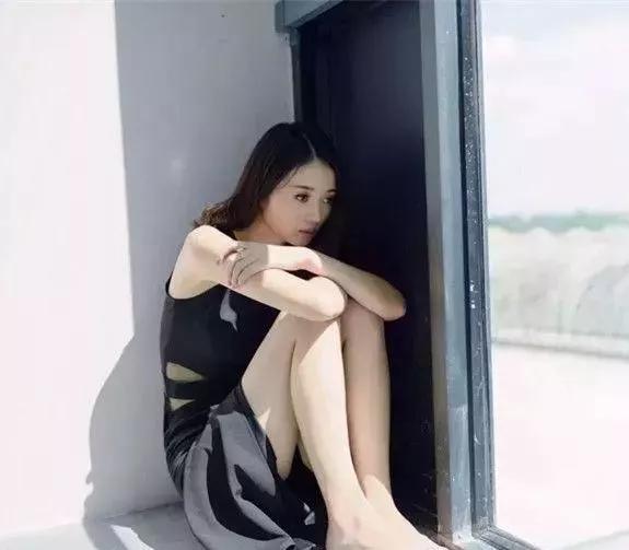 丈夫与妻子生活标准差距太大,丈夫与妻子的年龄差距